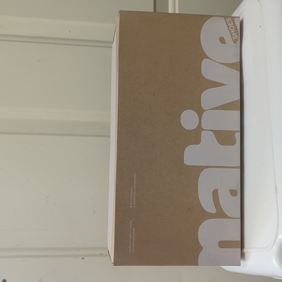 Native Shoes Zurich sandals, size 10m/12w, pigeon grey, Dublin grey, cloud grey - Picture 8 of 9